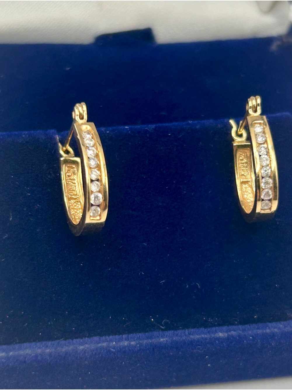 14k Solid Gold Huggie Hoop Earrings .25 TCW Diamonds - Picture 3 of 16